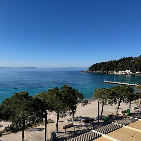 Guesthouse 1932 Himare Bagian luar foto